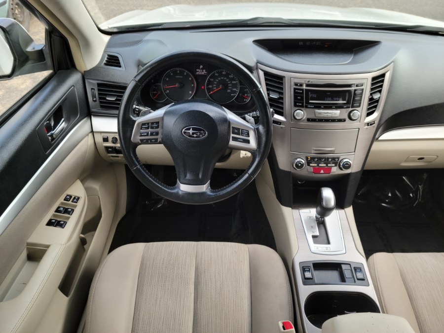 2013 Subaru Outback Premium AWD, available for sale in East Windsor, Connecticut | Toro Auto. East Windsor, Connecticut 2013 Subaru Outback Premium AWD, available for sale in East Windsor, Connecticut | Toro Auto. East Windsor, Connecticut
