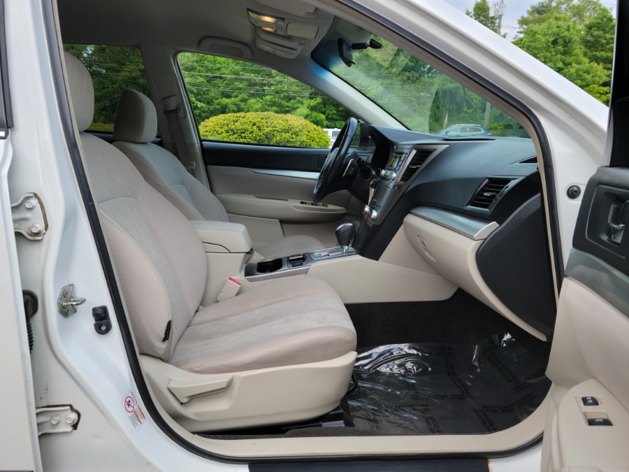 2013 Subaru Outback Premium AWD, available for sale in East Windsor, Connecticut | Toro Auto. East Windsor, Connecticut 2013 Subaru Outback Premium AWD, available for sale in East Windsor, Connecticut | Toro Auto. East Windsor, Connecticut