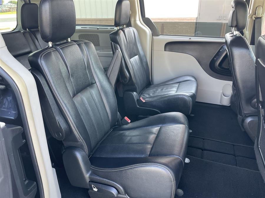 2014 Chrysler Town & Country Touring-L, available for sale in Elida, Ohio | Josh's All Under Ten LLC. Elida, Ohio 2014 Chrysler Town & Country Touring-L, available for sale in Elida, Ohio | Josh's All Under Ten LLC. Elida, Ohio