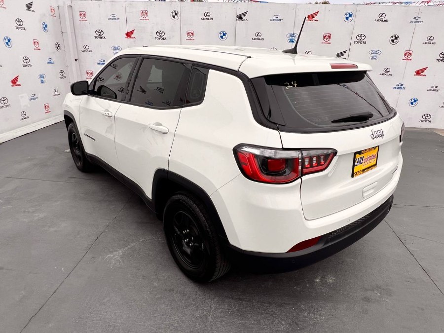 2019 Jeep Compass Sport FWD, available for sale in Santa Ana, California | Auto Max Of Santa Ana. Santa Ana, California 2019 Jeep Compass Sport FWD, available for sale in Santa Ana, California | Auto Max Of Santa Ana. Santa Ana, California