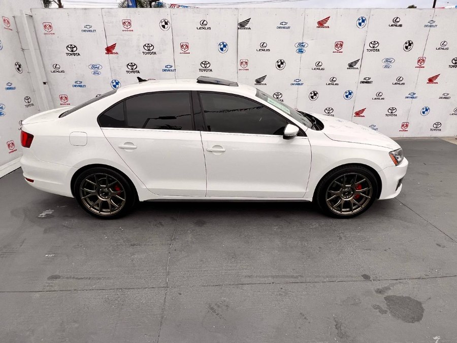 2014 Volkswagen Jetta Sedan 4dr DSG GLI, available for sale in Santa Ana, California | Auto Max Of Santa Ana. Santa Ana, California 2014 Volkswagen Jetta Sedan 4dr DSG GLI, available for sale in Santa Ana, California | Auto Max Of Santa Ana. Santa Ana, California