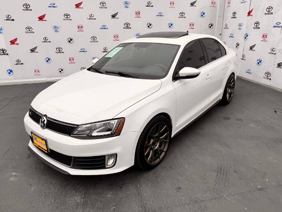2014 Volkswagen Jetta Sedan 4dr DSG GLI, available for sale in Santa Ana, California | Auto Max Of Santa Ana. Santa Ana, California 2014 Volkswagen Jetta Sedan 4dr DSG GLI, available for sale in Santa Ana, California | Auto Max Of Santa Ana. Santa Ana, California