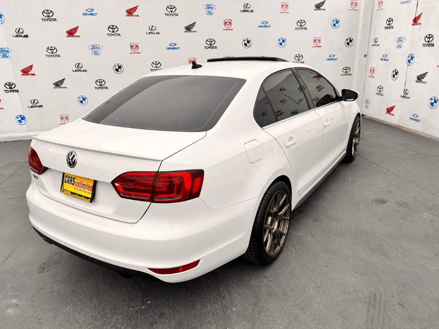 2014 Volkswagen Jetta Sedan 4dr DSG GLI, available for sale in Santa Ana, California | Auto Max Of Santa Ana. Santa Ana, California 2014 Volkswagen Jetta Sedan 4dr DSG GLI, available for sale in Santa Ana, California | Auto Max Of Santa Ana. Santa Ana, California