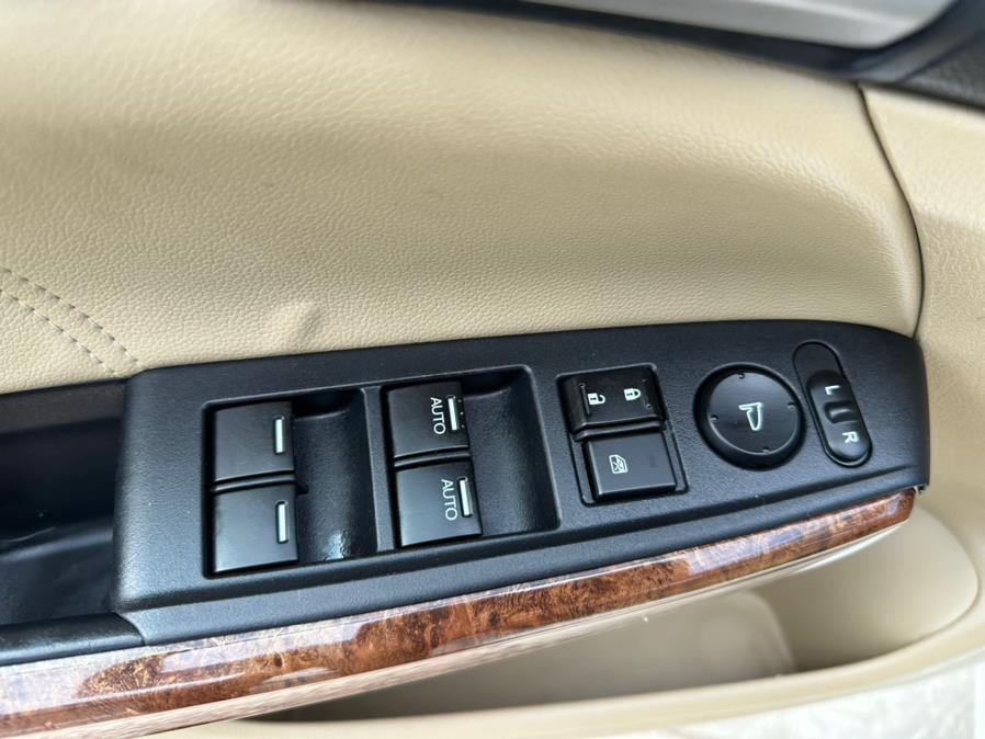 2012 Honda Accord Sdn 4dr I4 Auto EX-L PZEV, available for sale in Manchester, Connecticut | Carsonmain LLC. Manchester, Connecticut 2012 Honda Accord Sdn 4dr I4 Auto EX-L PZEV, available for sale in Manchester, Connecticut | Carsonmain LLC. Manchester, Connecticut