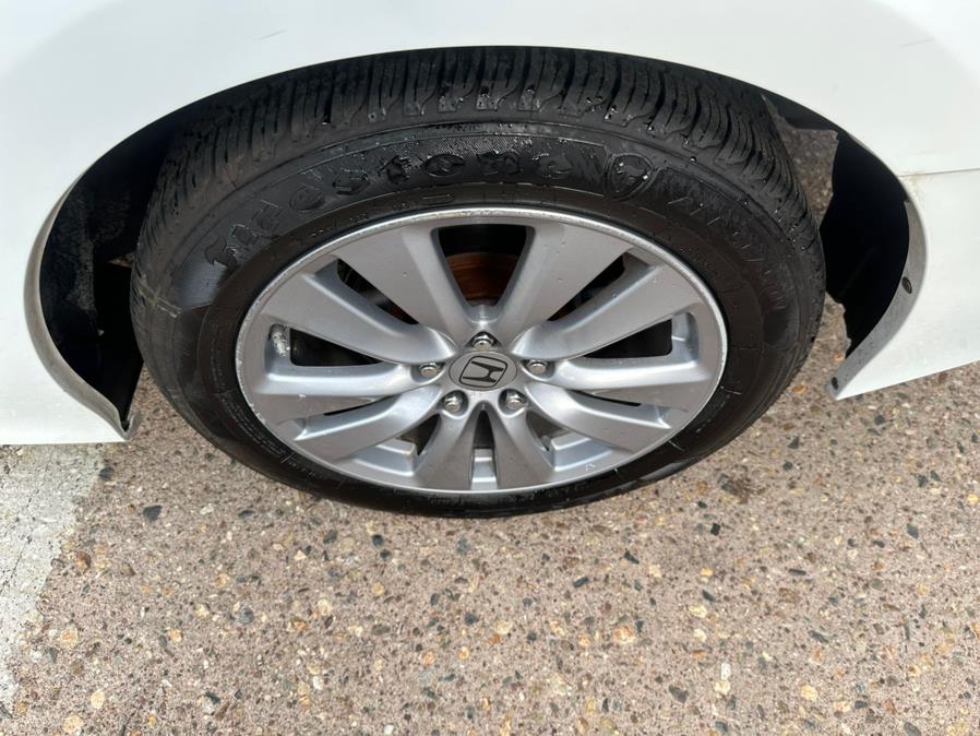2012 Honda Accord Sdn 4dr I4 Auto EX-L PZEV, available for sale in Manchester, Connecticut | Carsonmain LLC. Manchester, Connecticut 2012 Honda Accord Sdn 4dr I4 Auto EX-L PZEV, available for sale in Manchester, Connecticut | Carsonmain LLC. Manchester, Connecticut