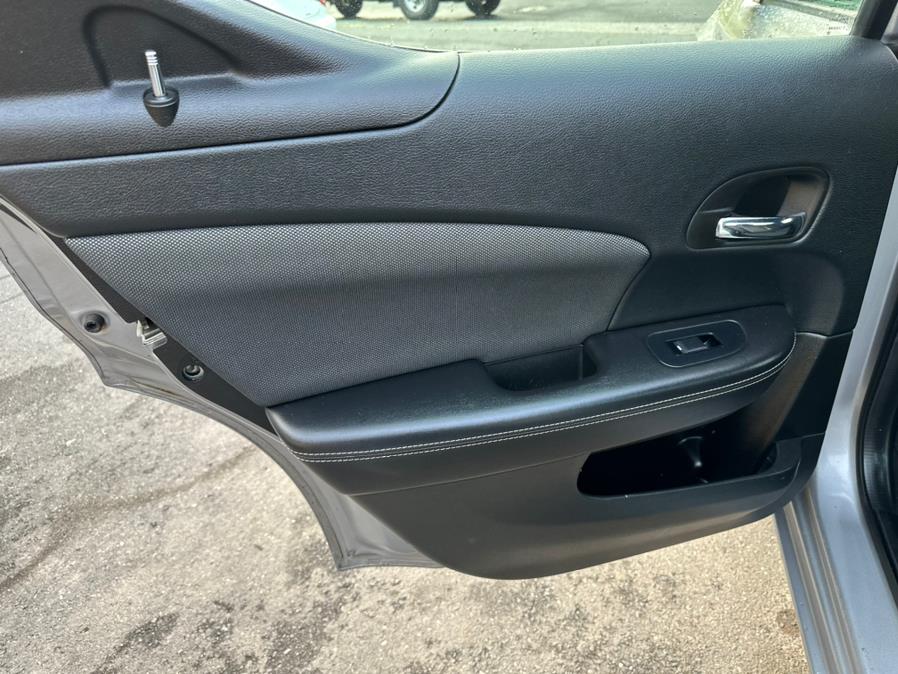 2014 Dodge Avenger 4dr Sdn SE, available for sale in New Britain, Connecticut | Central Auto Sales & Service. New Britain, Connecticut 2014 Dodge Avenger 4dr Sdn SE, available for sale in New Britain, Connecticut | Central Auto Sales & Service. New Britain, Connecticut