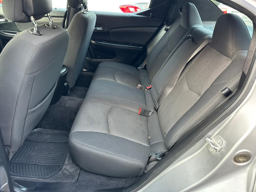 2014 Dodge Avenger 4dr Sdn SE, available for sale in New Britain, Connecticut | Central Auto Sales & Service. New Britain, Connecticut 2014 Dodge Avenger 4dr Sdn SE, available for sale in New Britain, Connecticut | Central Auto Sales & Service. New Britain, Connecticut