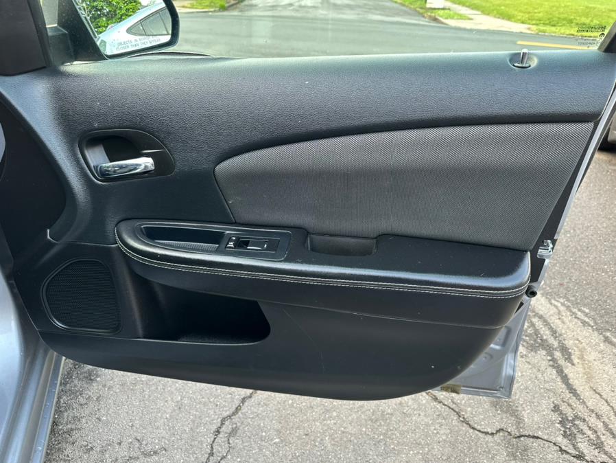2014 Dodge Avenger 4dr Sdn SE, available for sale in New Britain, Connecticut | Central Auto Sales & Service. New Britain, Connecticut 2014 Dodge Avenger 4dr Sdn SE, available for sale in New Britain, Connecticut | Central Auto Sales & Service. New Britain, Connecticut