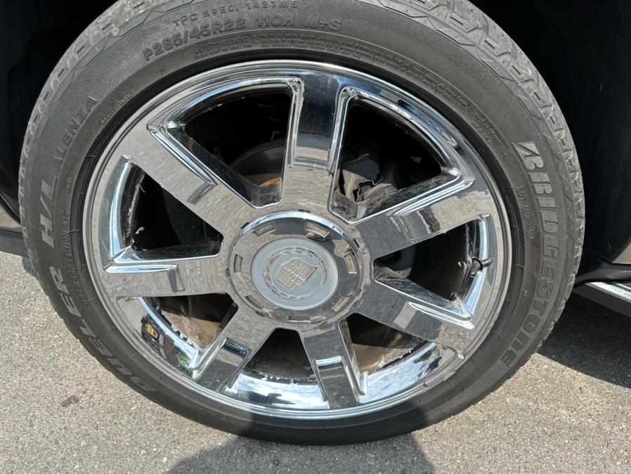 2007 Cadillac Escalade AWD 4dr, available for sale in New Britain, Connecticut | Central Auto Sales & Service. New Britain, Connecticut 2007 Cadillac Escalade AWD 4dr, available for sale in New Britain, Connecticut | Central Auto Sales & Service. New Britain, Connecticut