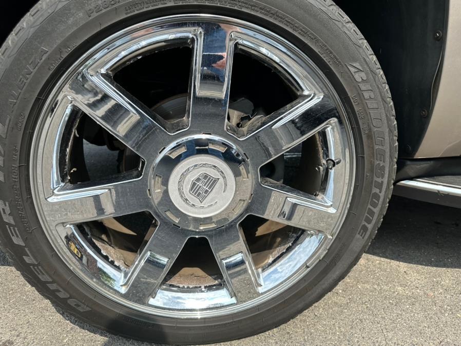 2007 Cadillac Escalade AWD 4dr, available for sale in New Britain, Connecticut | Central Auto Sales & Service. New Britain, Connecticut 2007 Cadillac Escalade AWD 4dr, available for sale in New Britain, Connecticut | Central Auto Sales & Service. New Britain, Connecticut
