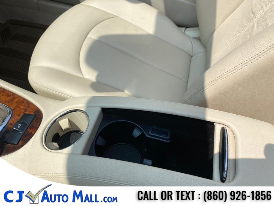 2008 Mercedes-Benz CLK-Class 2dr Cabriolet 3.5L, available for sale in Bristol, Connecticut | CJ Auto Mall. Bristol, Connecticut 2008 Mercedes-Benz CLK-Class 2dr Cabriolet 3.5L, available for sale in Bristol, Connecticut | CJ Auto Mall. Bristol, Connecticut