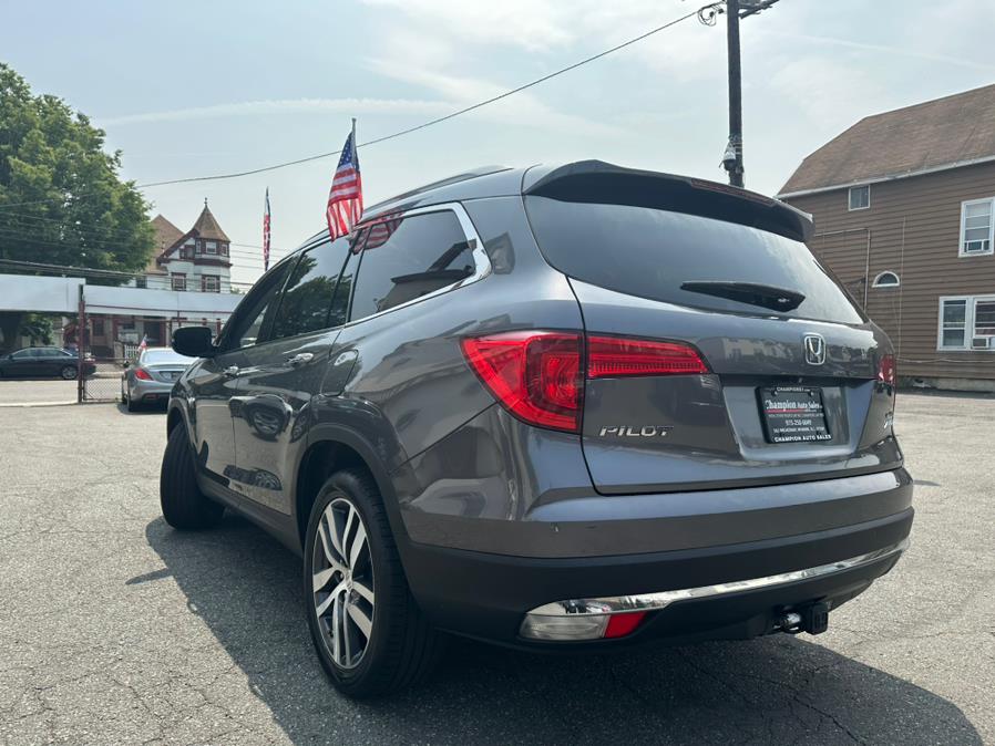 2016 Honda Pilot AWD 4dr Touring w/RES & Navi, available for sale in Newark , New Jersey | Champion Used Auto Sales 2. Newark , New Jersey 2016 Honda Pilot AWD 4dr Touring w/RES & Navi, available for sale in Newark , New Jersey | Champion Used Auto Sales 2. Newark , New Jersey