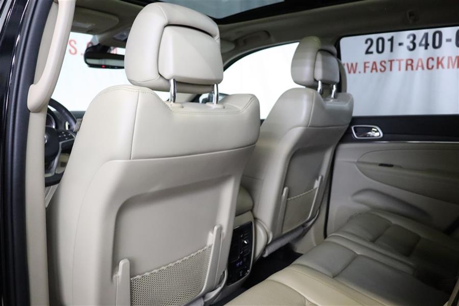 2018 Jeep Grand Cherokee LIMITED, available for sale in Paterson, New Jersey | Fast Track Motors. Paterson, New Jersey 2018 Jeep Grand Cherokee LIMITED, available for sale in Paterson, New Jersey | Fast Track Motors. Paterson, New Jersey