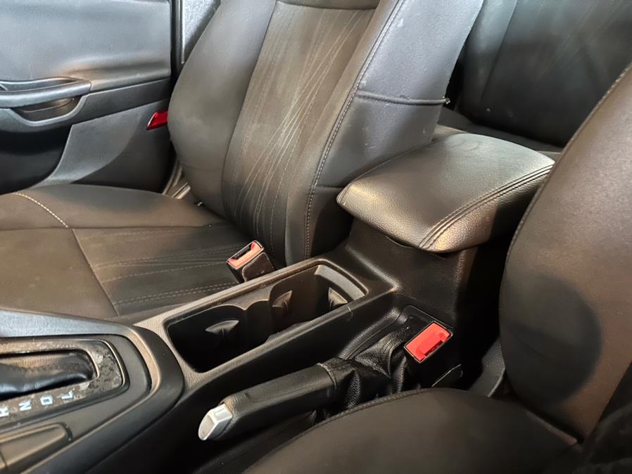 2016 Ford Focus 4dr Sdn SE, available for sale in West Hartford, Connecticut | AutoMax. West Hartford, Connecticut 2016 Ford Focus 4dr Sdn SE, available for sale in West Hartford, Connecticut | AutoMax. West Hartford, Connecticut