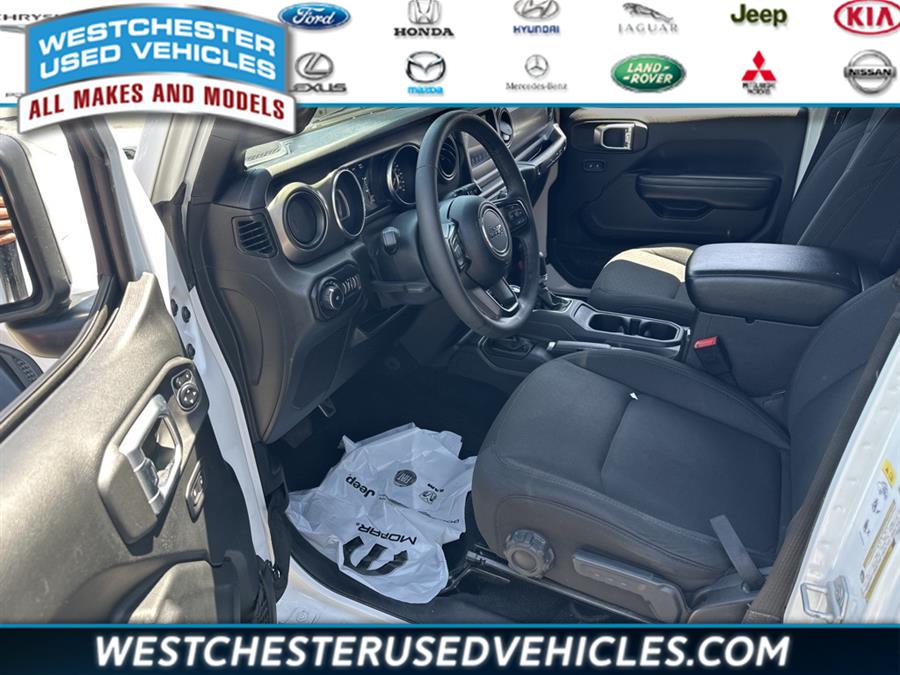 2019 Jeep Wrangler Unlimited Sport S, available for sale in White Plains, New York | Westchester Used Vehicles. White Plains, New York 2019 Jeep Wrangler Unlimited Sport S, available for sale in White Plains, New York | Westchester Used Vehicles. White Plains, New York