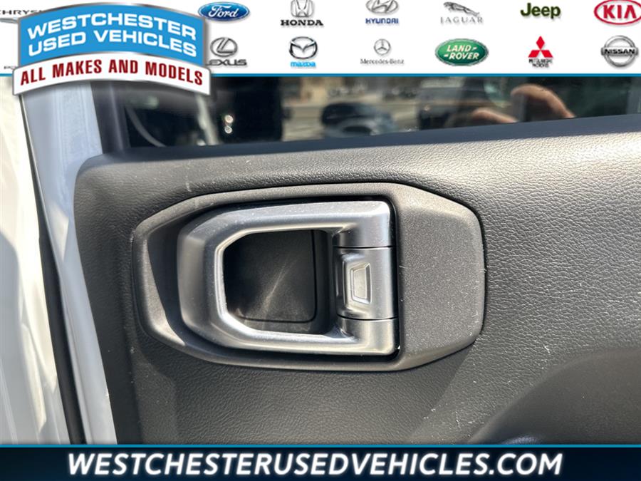 2019 Jeep Wrangler Unlimited Sport S, available for sale in White Plains, New York | Westchester Used Vehicles. White Plains, New York 2019 Jeep Wrangler Unlimited Sport S, available for sale in White Plains, New York | Westchester Used Vehicles. White Plains, New York