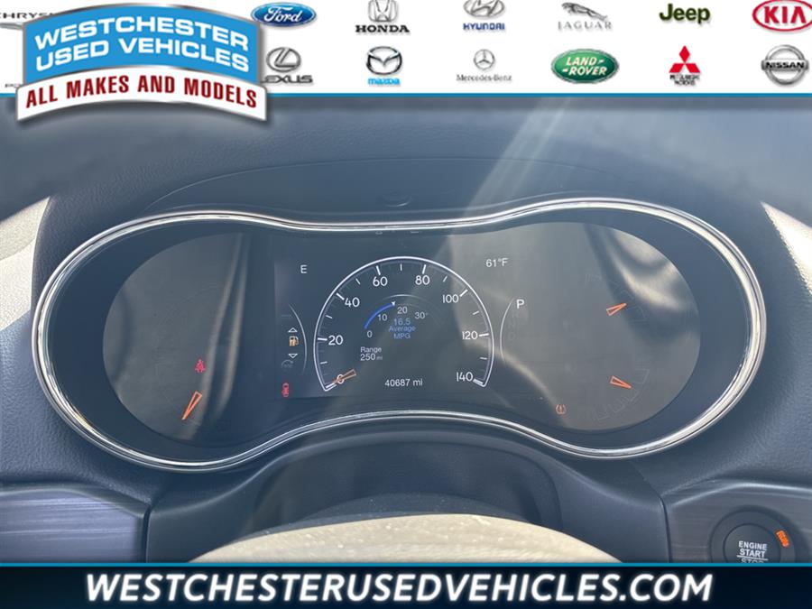 2020 Jeep Grand Cherokee Limited, available for sale in White Plains, New York | Westchester Used Vehicles. White Plains, New York 2020 Jeep Grand Cherokee Limited, available for sale in White Plains, New York | Westchester Used Vehicles. White Plains, New York