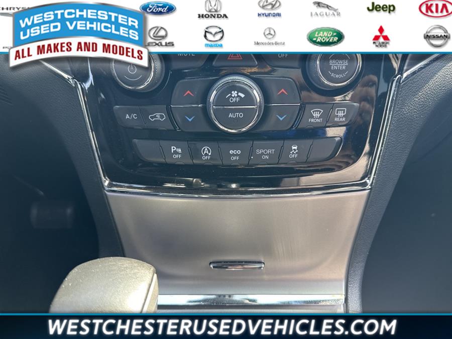 2020 Jeep Grand Cherokee Limited, available for sale in White Plains, New York | Westchester Used Vehicles. White Plains, New York 2020 Jeep Grand Cherokee Limited, available for sale in White Plains, New York | Westchester Used Vehicles. White Plains, New York