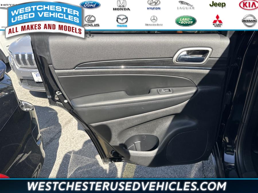 2020 Jeep Grand Cherokee Limited, available for sale in White Plains, New York | Westchester Used Vehicles. White Plains, New York 2020 Jeep Grand Cherokee Limited, available for sale in White Plains, New York | Westchester Used Vehicles. White Plains, New York