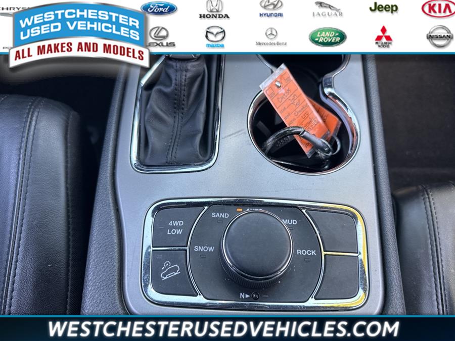 2020 Jeep Grand Cherokee Limited, available for sale in White Plains, New York | Westchester Used Vehicles. White Plains, New York 2020 Jeep Grand Cherokee Limited, available for sale in White Plains, New York | Westchester Used Vehicles. White Plains, New York