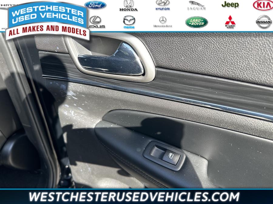 2020 Jeep Grand Cherokee Limited, available for sale in White Plains, New York | Westchester Used Vehicles. White Plains, New York 2020 Jeep Grand Cherokee Limited, available for sale in White Plains, New York | Westchester Used Vehicles. White Plains, New York