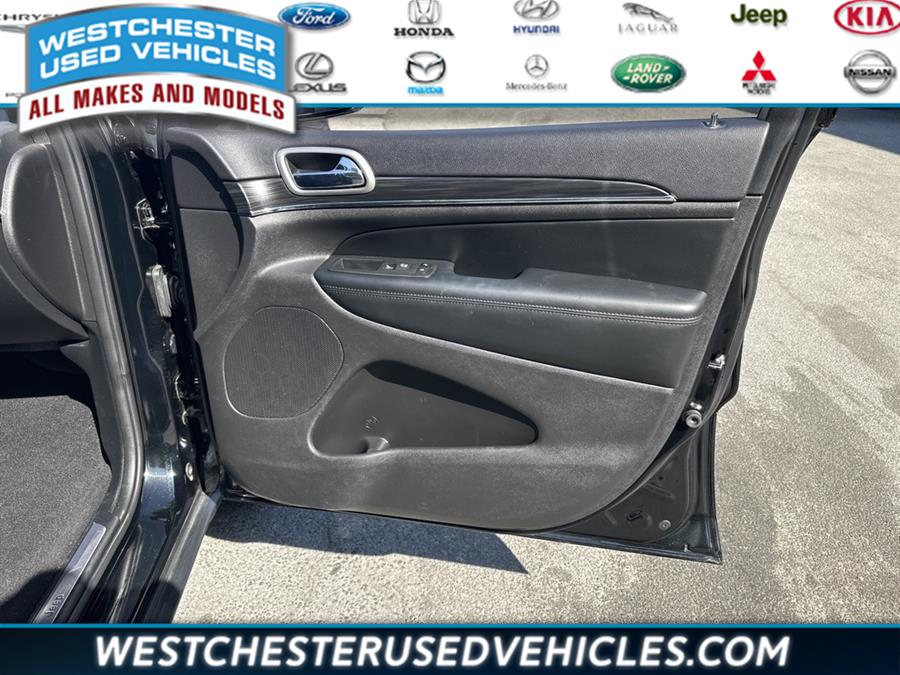 2020 Jeep Grand Cherokee Limited, available for sale in White Plains, New York | Westchester Used Vehicles. White Plains, New York 2020 Jeep Grand Cherokee Limited, available for sale in White Plains, New York | Westchester Used Vehicles. White Plains, New York