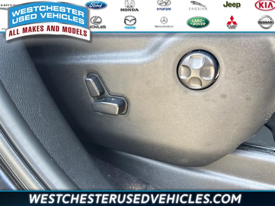 2020 Jeep Grand Cherokee Limited, available for sale in White Plains, New York | Westchester Used Vehicles. White Plains, New York 2020 Jeep Grand Cherokee Limited, available for sale in White Plains, New York | Westchester Used Vehicles. White Plains, New York