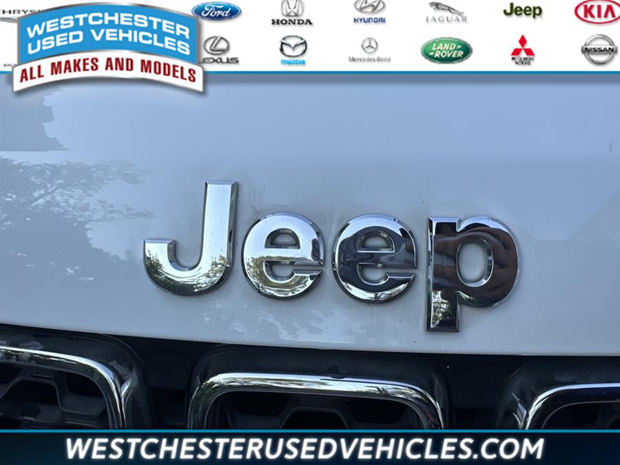 2019 Jeep Grand Cherokee Limited, available for sale in White Plains, New York | Westchester Used Vehicles. White Plains, New York 2019 Jeep Grand Cherokee Limited, available for sale in White Plains, New York | Westchester Used Vehicles. White Plains, New York