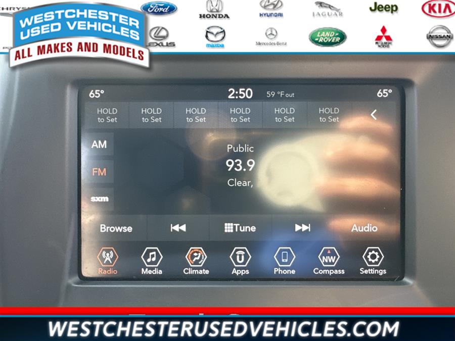 2020 Jeep Compass Latitude, available for sale in White Plains, New York | Westchester Used Vehicles. White Plains, New York 2020 Jeep Compass Latitude, available for sale in White Plains, New York | Westchester Used Vehicles. White Plains, New York