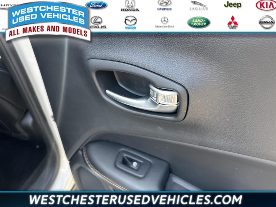 2020 Jeep Compass Latitude, available for sale in White Plains, New York | Westchester Used Vehicles. White Plains, New York 2020 Jeep Compass Latitude, available for sale in White Plains, New York | Westchester Used Vehicles. White Plains, New York