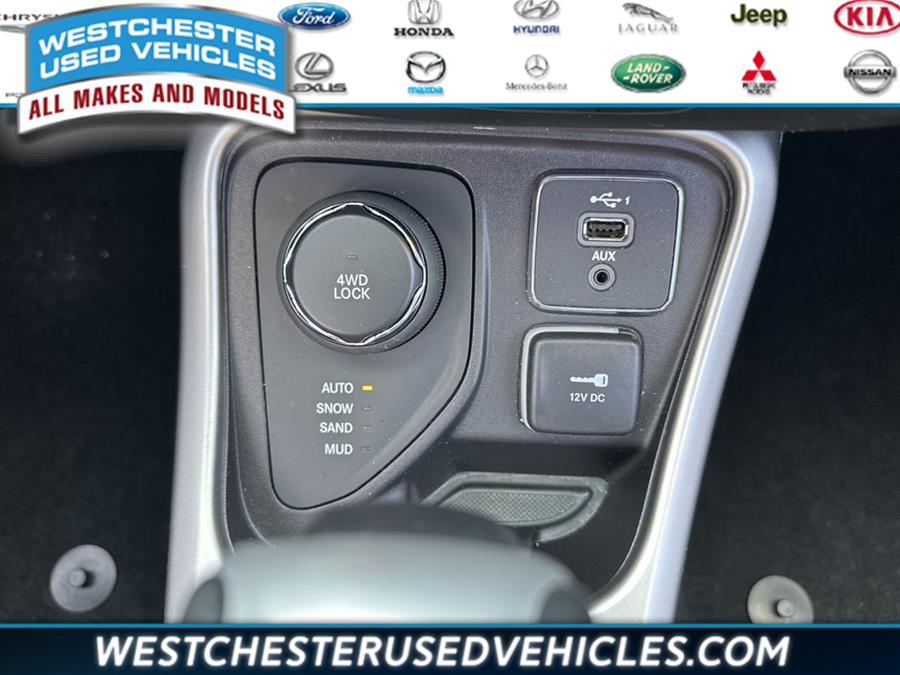 2020 Jeep Compass Latitude, available for sale in White Plains, New York | Westchester Used Vehicles. White Plains, New York 2020 Jeep Compass Latitude, available for sale in White Plains, New York | Westchester Used Vehicles. White Plains, New York