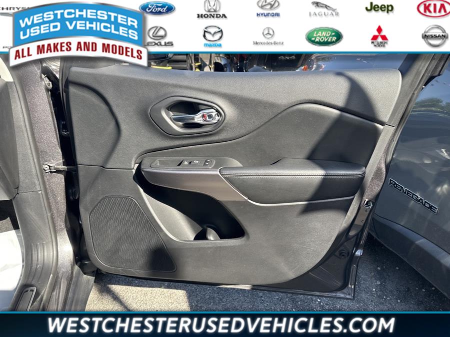 2019 Jeep Cherokee Limited, available for sale in White Plains, New York | Westchester Used Vehicles. White Plains, New York 2019 Jeep Cherokee Limited, available for sale in White Plains, New York | Westchester Used Vehicles. White Plains, New York