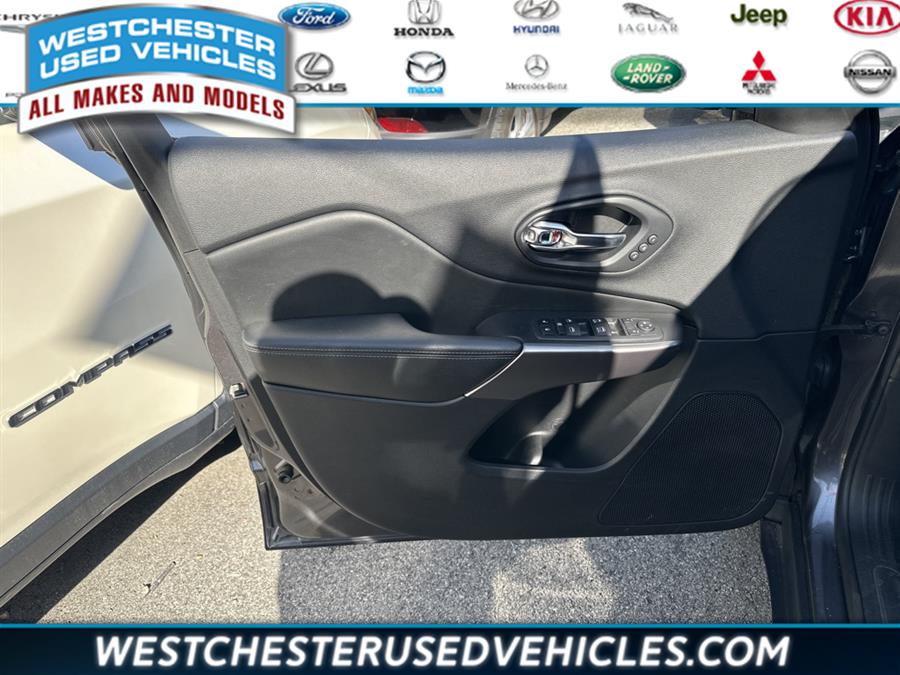 2019 Jeep Cherokee Limited, available for sale in White Plains, New York | Westchester Used Vehicles. White Plains, New York 2019 Jeep Cherokee Limited, available for sale in White Plains, New York | Westchester Used Vehicles. White Plains, New York
