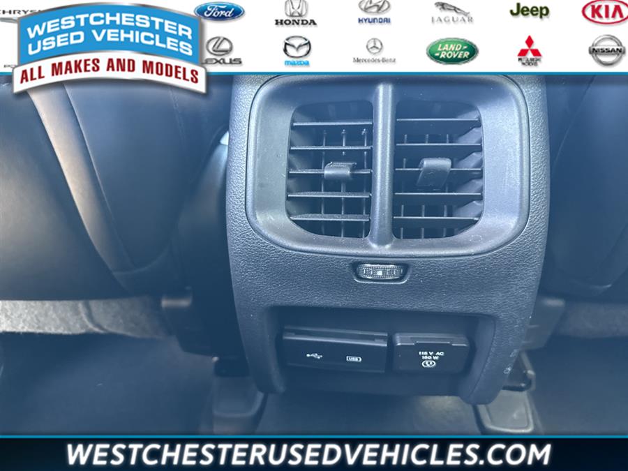2019 Jeep Cherokee Limited, available for sale in White Plains, New York | Westchester Used Vehicles. White Plains, New York 2019 Jeep Cherokee Limited, available for sale in White Plains, New York | Westchester Used Vehicles. White Plains, New York