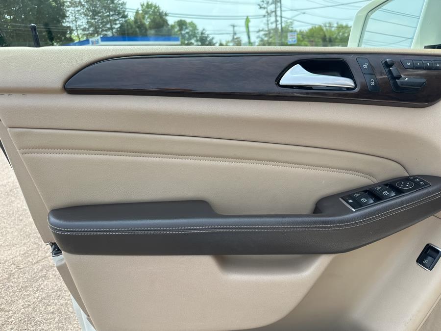 2013 Mercedes-Benz M-Class 4MATIC 4dr ML350, available for sale in Milford, Connecticut | Superior Motors LLC. Milford, Connecticut 2013 Mercedes-Benz M-Class 4MATIC 4dr ML350, available for sale in Milford, Connecticut | Superior Motors LLC. Milford, Connecticut