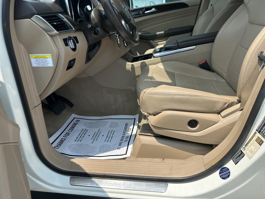 2013 Mercedes-Benz M-Class 4MATIC 4dr ML350, available for sale in Milford, Connecticut | Superior Motors LLC. Milford, Connecticut 2013 Mercedes-Benz M-Class 4MATIC 4dr ML350, available for sale in Milford, Connecticut | Superior Motors LLC. Milford, Connecticut