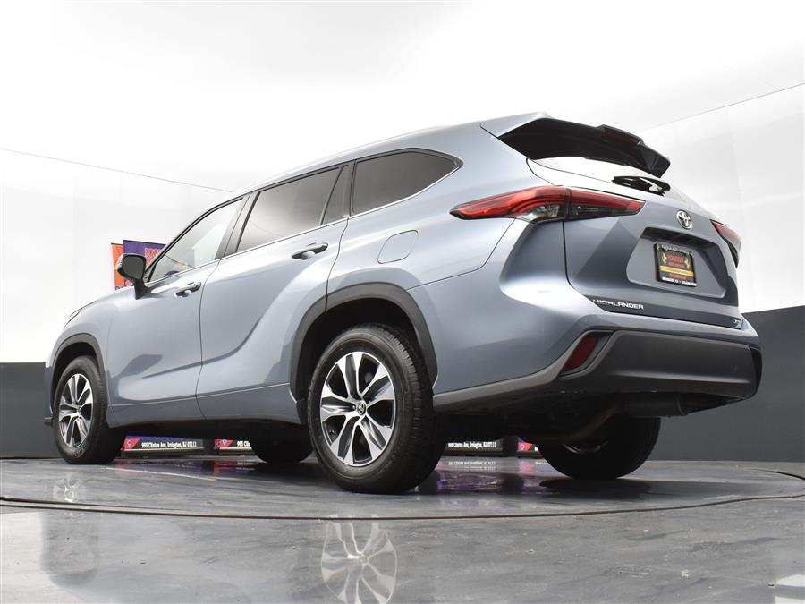 2022 Toyota Highlander XLE AWD (Natl), available for sale in Irvington, New Jersey | Foreign Auto Imports. Irvington, New Jersey 2022 Toyota Highlander XLE AWD (Natl), available for sale in Irvington, New Jersey | Foreign Auto Imports. Irvington, New Jersey