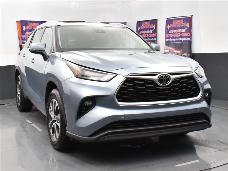 2022 Toyota Highlander XLE AWD (Natl), available for sale in Irvington, New Jersey | Foreign Auto Imports. Irvington, New Jersey 2022 Toyota Highlander XLE AWD (Natl), available for sale in Irvington, New Jersey | Foreign Auto Imports. Irvington, New Jersey