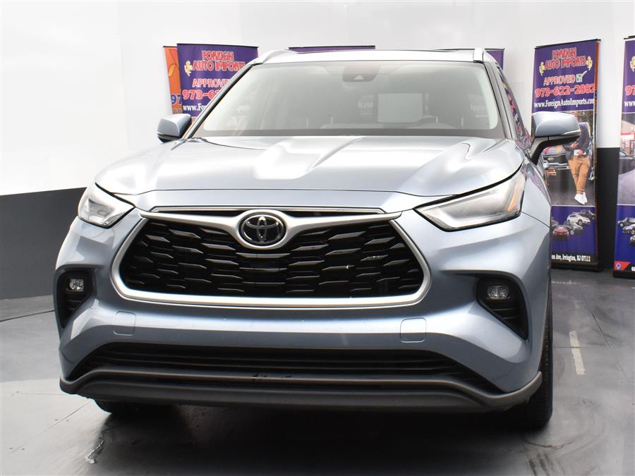 2022 Toyota Highlander XLE AWD (Natl), available for sale in Irvington, New Jersey | Foreign Auto Imports. Irvington, New Jersey 2022 Toyota Highlander XLE AWD (Natl), available for sale in Irvington, New Jersey | Foreign Auto Imports. Irvington, New Jersey