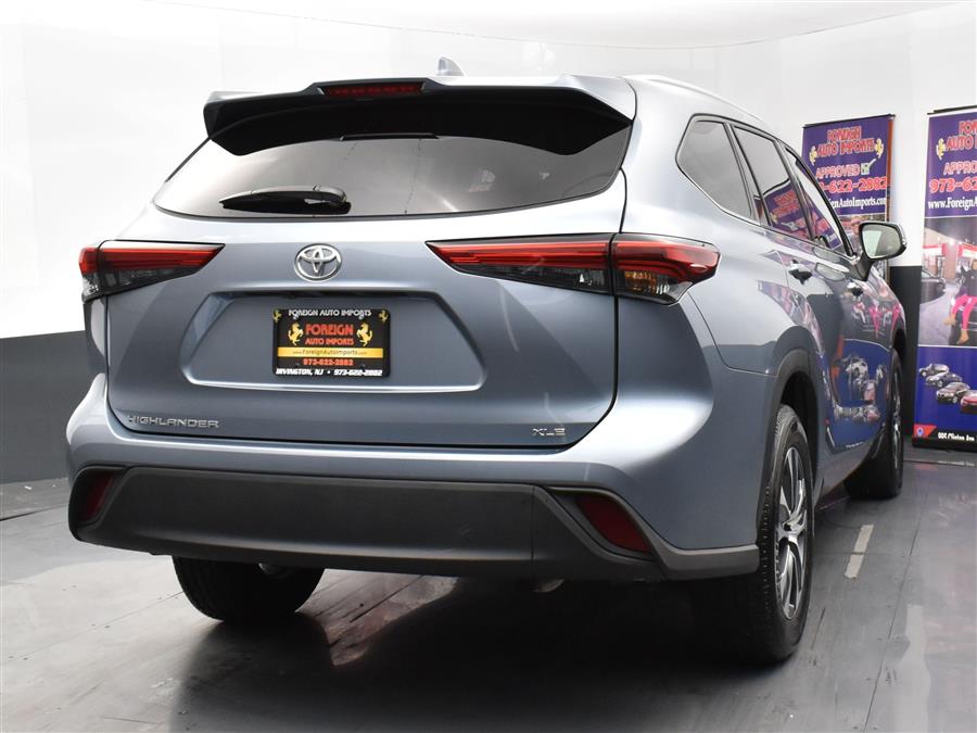 2022 Toyota Highlander XLE AWD (Natl), available for sale in Irvington, New Jersey | Foreign Auto Imports. Irvington, New Jersey 2022 Toyota Highlander XLE AWD (Natl), available for sale in Irvington, New Jersey | Foreign Auto Imports. Irvington, New Jersey