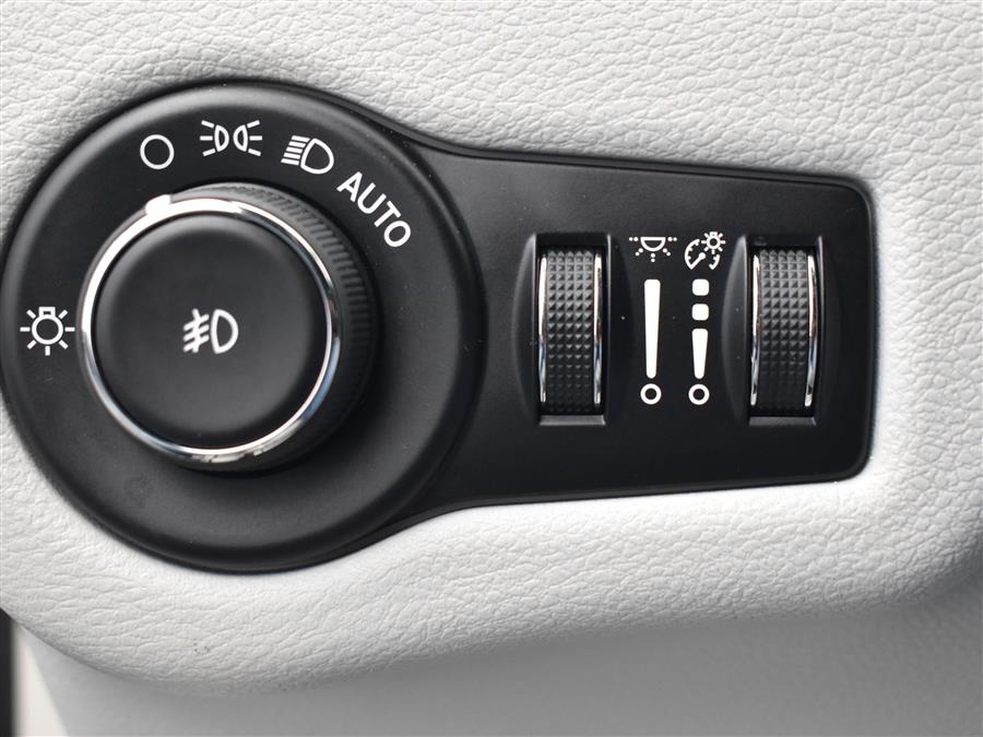 2020 Jeep Cherokee Latitude Plus FWD, available for sale in Irvington, New Jersey | Foreign Auto Imports. Irvington, New Jersey 2020 Jeep Cherokee Latitude Plus FWD, available for sale in Irvington, New Jersey | Foreign Auto Imports. Irvington, New Jersey