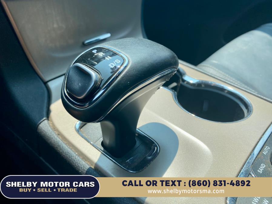 2014 Jeep Grand Cherokee 4WD 4dr Limited, available for sale in Springfield, Massachusetts | Shelby Motor Cars. Springfield, Massachusetts 2014 Jeep Grand Cherokee 4WD 4dr Limited, available for sale in Springfield, Massachusetts | Shelby Motor Cars. Springfield, Massachusetts