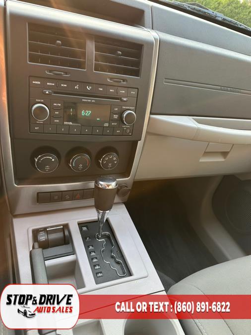 2008 Jeep Liberty 4WD 4dr Sport, available for sale in East Windsor, Connecticut | Stop & Drive Auto Sales. East Windsor, Connecticut 2008 Jeep Liberty 4WD 4dr Sport, available for sale in East Windsor, Connecticut | Stop & Drive Auto Sales. East Windsor, Connecticut