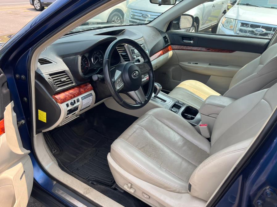 2010 Subaru Outback 4dr Wgn H4 Auto 2.5i, available for sale in East Windsor, Connecticut | CT Car Co LLC. East Windsor, Connecticut 2010 Subaru Outback 4dr Wgn H4 Auto 2.5i, available for sale in East Windsor, Connecticut | CT Car Co LLC. East Windsor, Connecticut