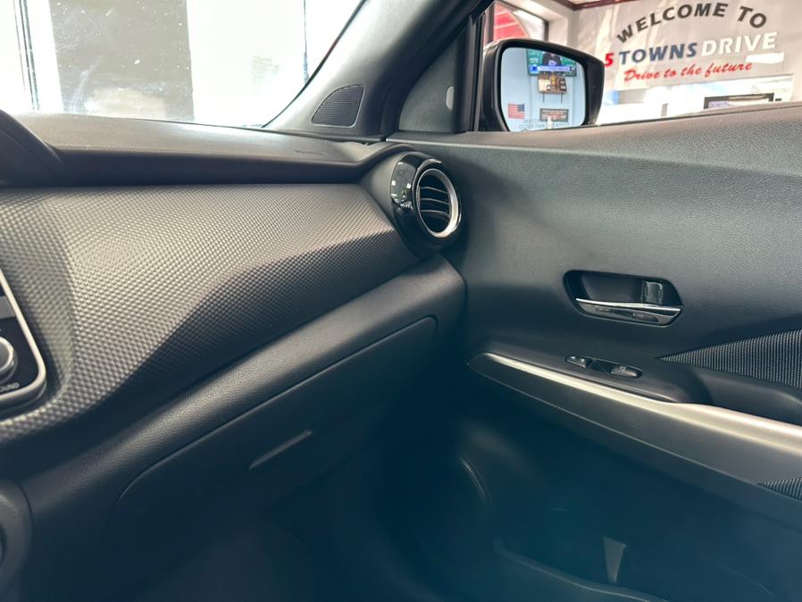 2018 Nissan Kicks SV FWD, available for sale in Inwood, New York | 5 Towns Drive. Inwood, New York 2018 Nissan Kicks SV FWD, available for sale in Inwood, New York | 5 Towns Drive. Inwood, New York