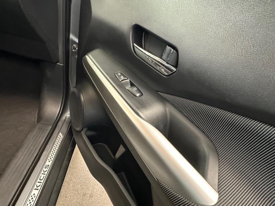 2018 Nissan Kicks SV FWD, available for sale in Inwood, New York | 5 Towns Drive. Inwood, New York 2018 Nissan Kicks SV FWD, available for sale in Inwood, New York | 5 Towns Drive. Inwood, New York