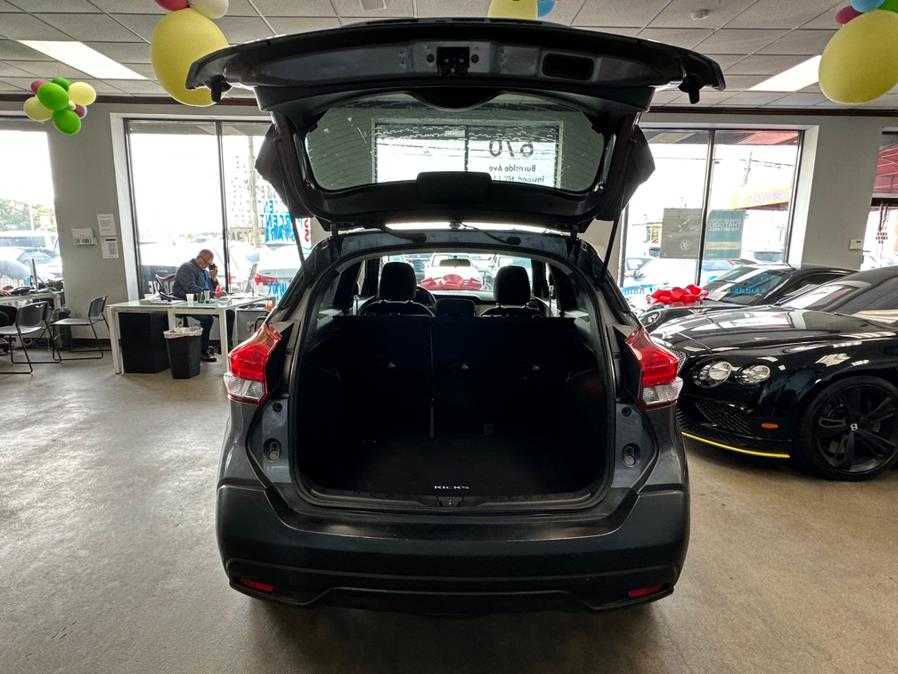 2018 Nissan Kicks SV FWD, available for sale in Inwood, New York | 5 Towns Drive. Inwood, New York 2018 Nissan Kicks SV FWD, available for sale in Inwood, New York | 5 Towns Drive. Inwood, New York