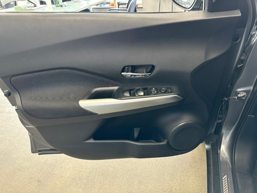 2018 Nissan Kicks SV FWD, available for sale in Inwood, New York | 5 Towns Drive. Inwood, New York 2018 Nissan Kicks SV FWD, available for sale in Inwood, New York | 5 Towns Drive. Inwood, New York