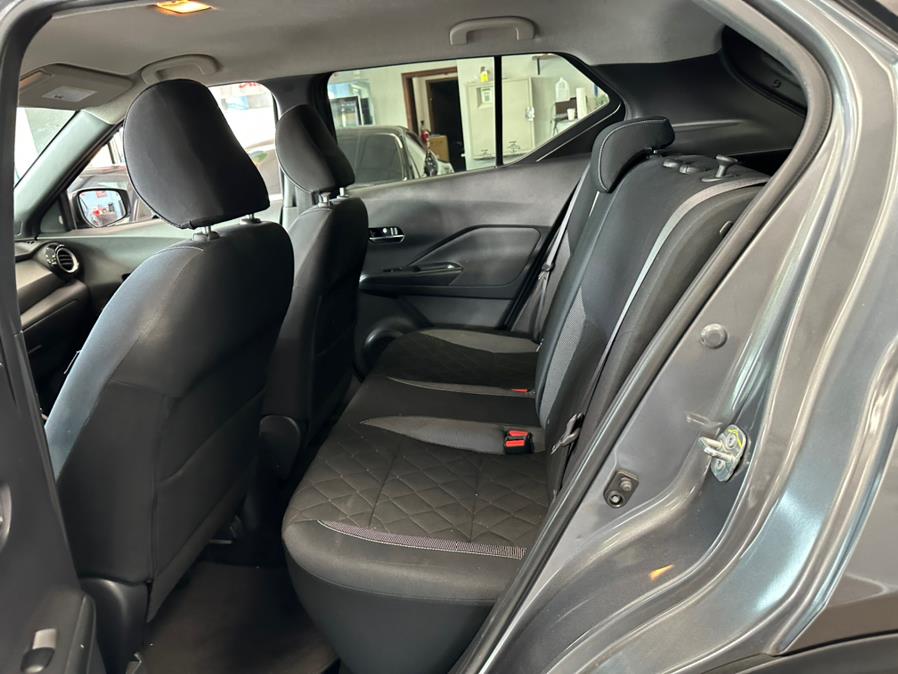 2018 Nissan Kicks SV FWD, available for sale in Inwood, New York | 5 Towns Drive. Inwood, New York 2018 Nissan Kicks SV FWD, available for sale in Inwood, New York | 5 Towns Drive. Inwood, New York