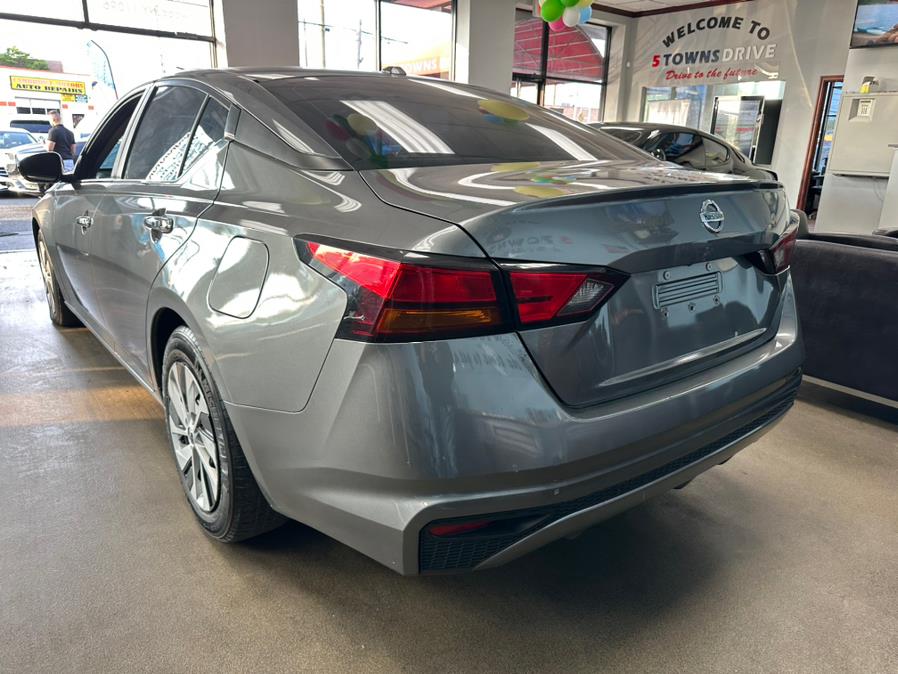 2019 Nissan Altima 2.5 S Sedan, available for sale in Inwood, New York | 5 Towns Drive. Inwood, New York 2019 Nissan Altima 2.5 S Sedan, available for sale in Inwood, New York | 5 Towns Drive. Inwood, New York